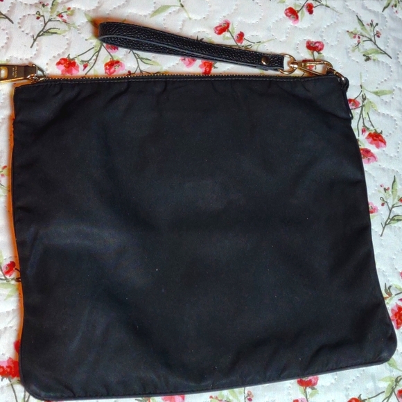 Authentic Prada Bow Clutch Bag, Very Good Vintage Condition - Picture 3 of 15